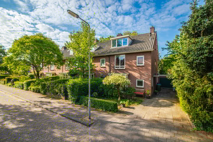 Laan van Klarenbeek 66 in Arnhem foto
