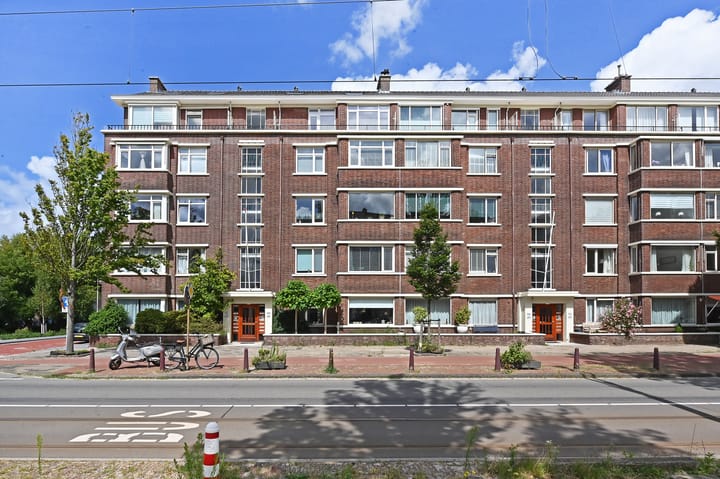 Laan van Meerdervoort 1415 in 's-Gravenhage foto