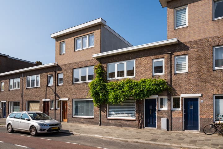 Laan van Nieuw-Guinea 58 in Utrecht foto