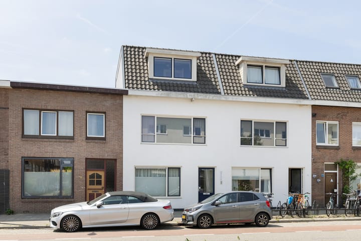 Laan van Nieuw-Guinea 80E in Utrecht