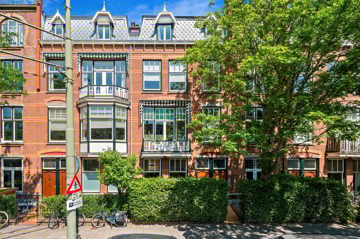 Laan van Nieuw-Oost-Indië 166 in 's-Gravenhage foto