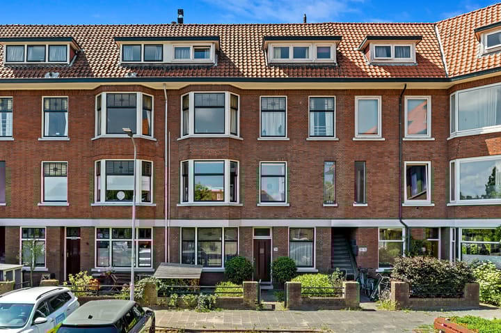 Laan van Nieuw Oosteinde 308 in Voorburg foto