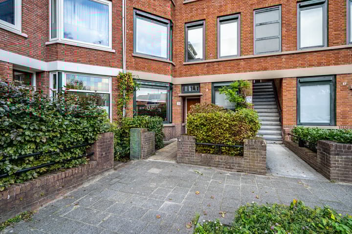 Laan van Nieuw Oosteinde 316 in Voorburg