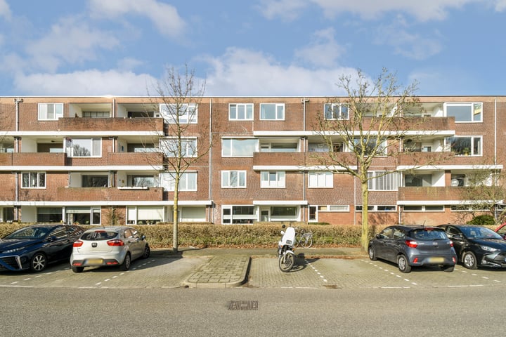 Laan van Ouderzorg 123 in Leiderdorp foto