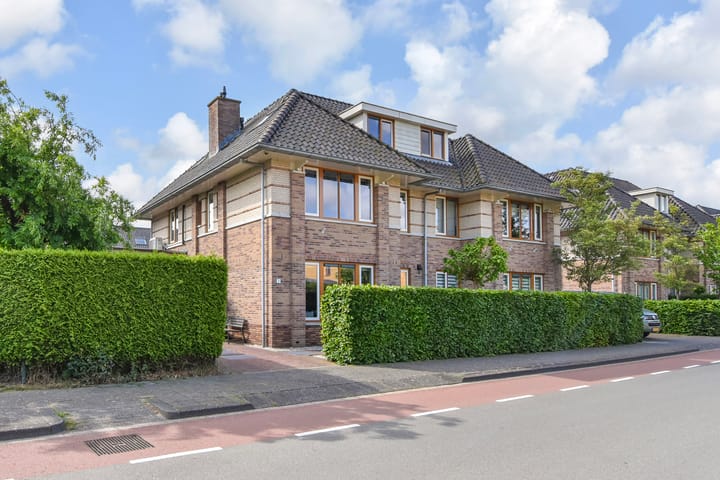Laan van 's-Gravenhout 2 in Nootdorp