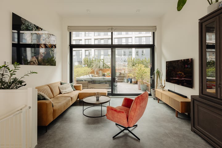 Laan van Spartaan 44 in Amsterdam