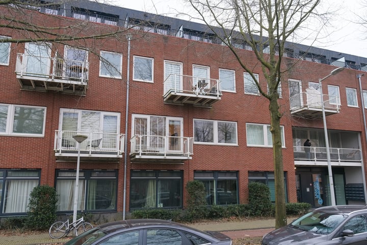 Laan van Vlaanderen 141B-2 in Amsterdam