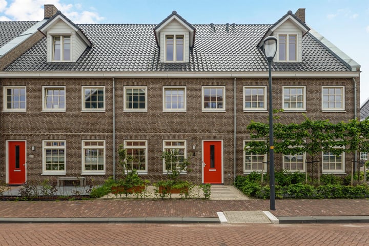 Laan van Zuiderhoeven 4 in Hoofddorp foto