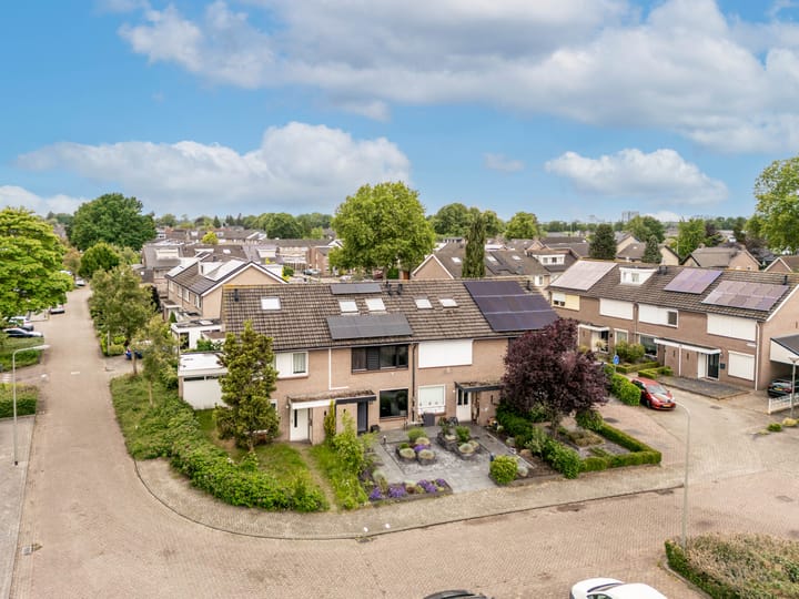 Laanderhof 82 in Berghem foto