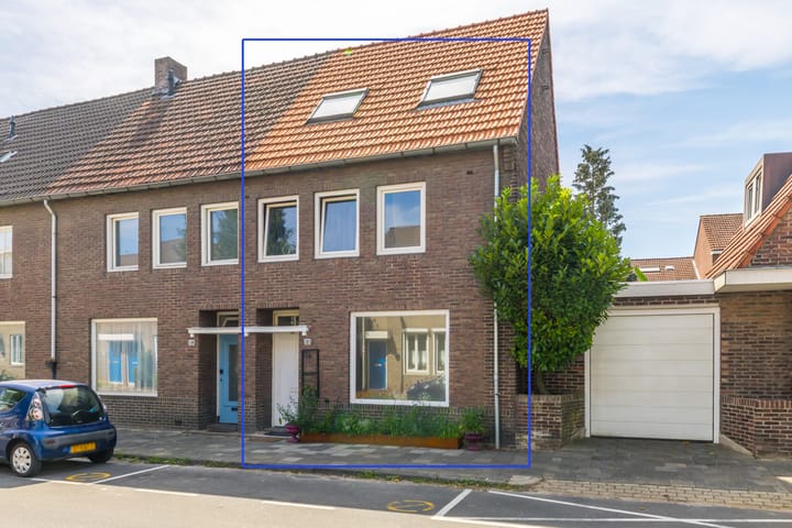 Laanderstraat 121 in Heerlen foto