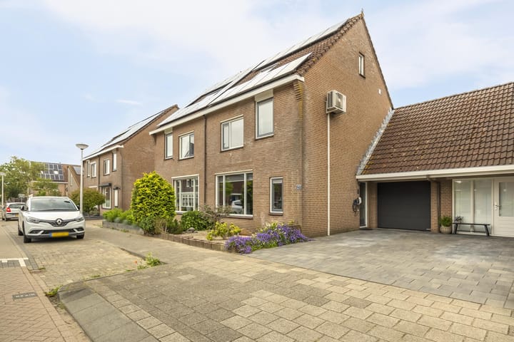 Laantje van Van Iperen 27 in Leerdam foto