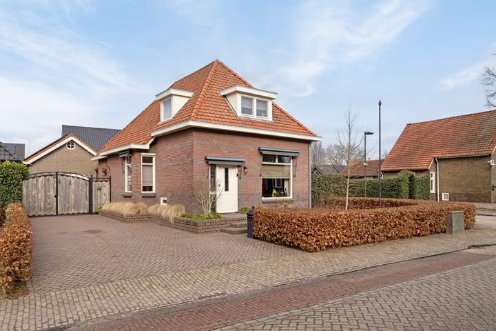 Laar 67 in Nistelrode foto