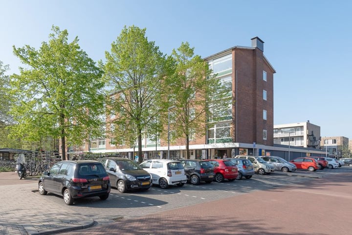 Laarderweg 234-III in Bussum foto