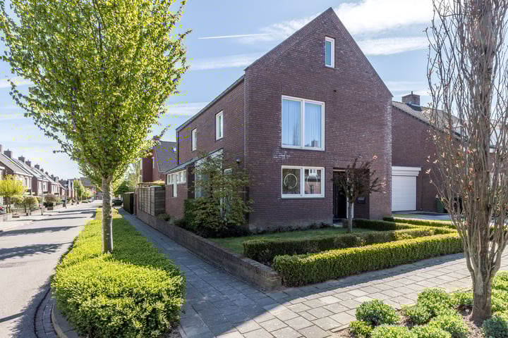 Laathovenlaan 6 in Margraten