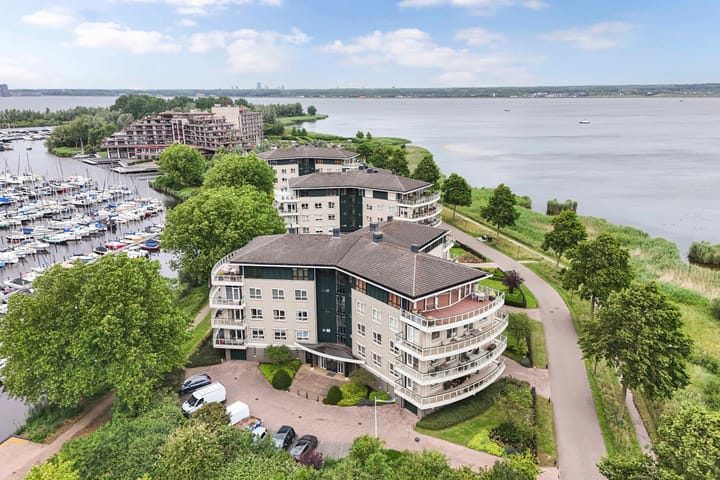 Foto van woning Labradorstroom 15, Huizen