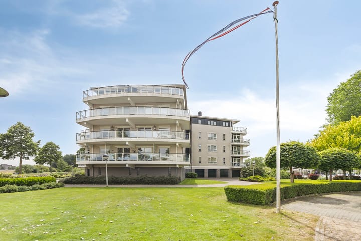 Foto van woning Labradorstroom 43, Huizen