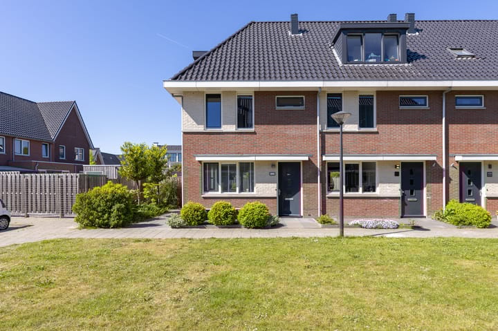 Lage Hoek 125 in Zwaag foto