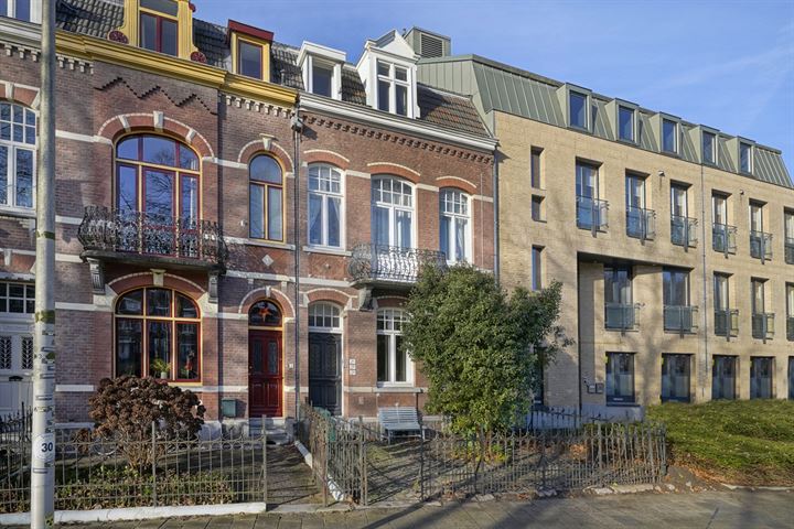Lage Kanaaldijk 2A in Maastricht foto