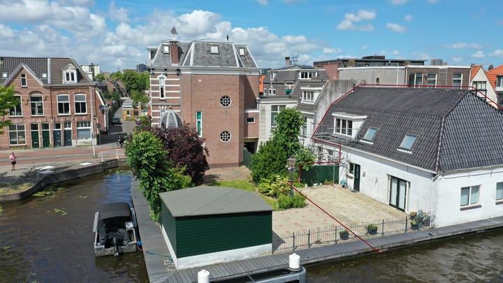 Lage Rijndijk 4A in Leiden foto