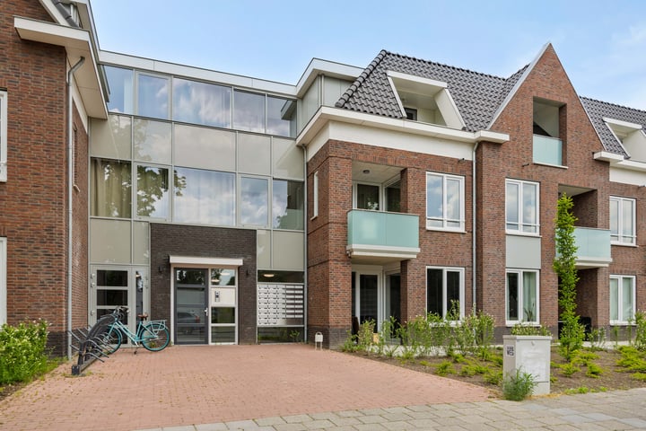 Lagekerk 69 in Deurne foto