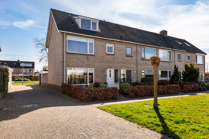 Lageland 18 in Hattem foto
