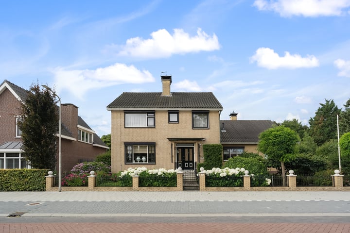 Lagendijk 163 in Ridderkerk foto