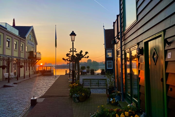 Lagendijk 76 in Koog aan de Zaan foto