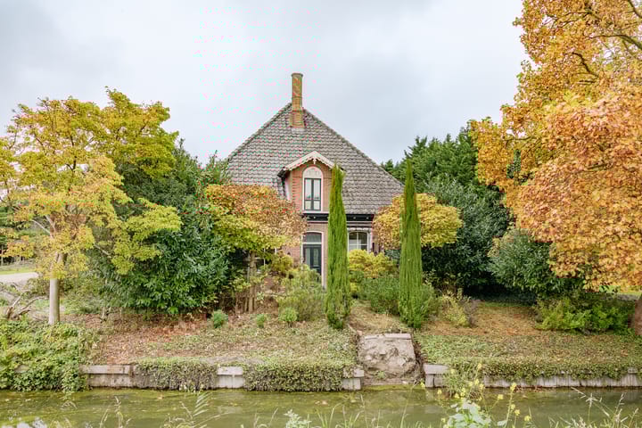 Lageweg 1 in Schellinkhout foto