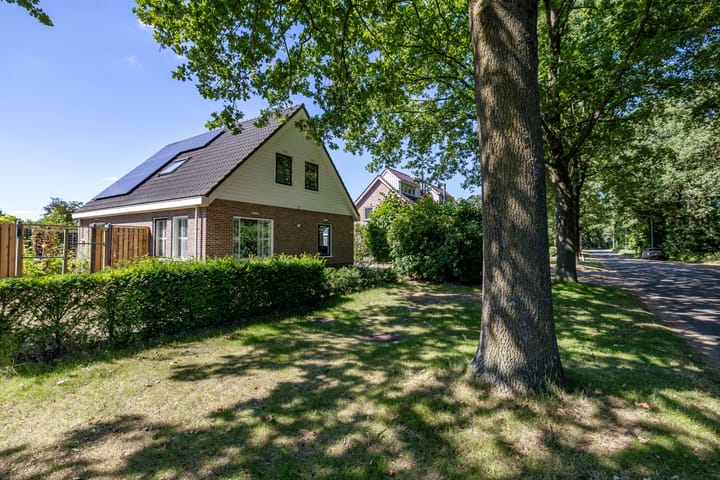 Lageweg 35 in Zuidlaren foto