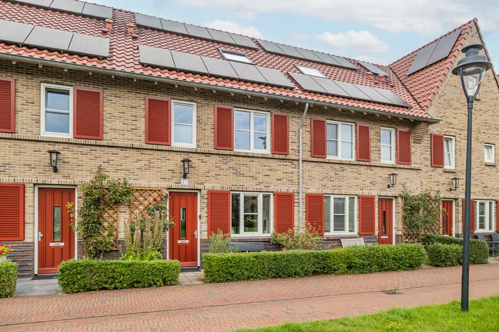 Lakkerij 47 in Ede foto