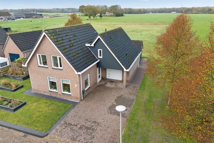 Lambertus Struikstraat 2 in Linde foto