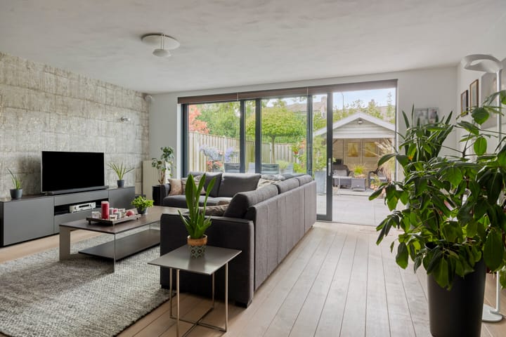 Lambertushof 11 in Geldrop foto