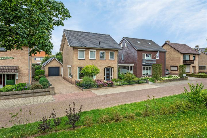 Lambertusstraat 8 in Geffen foto
