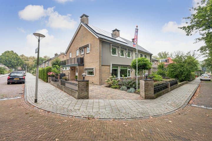 Lammertsweg 37 in Enschede foto