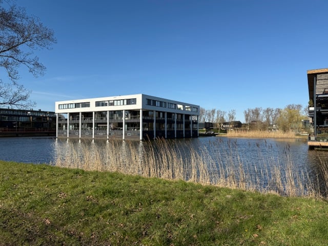 Lamsrustlaan 27 in Rotterdam foto