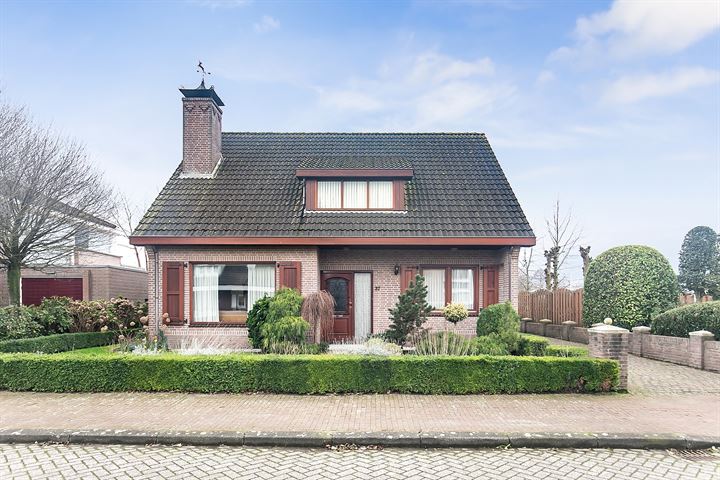 Landeweel 37 in Wouw foto