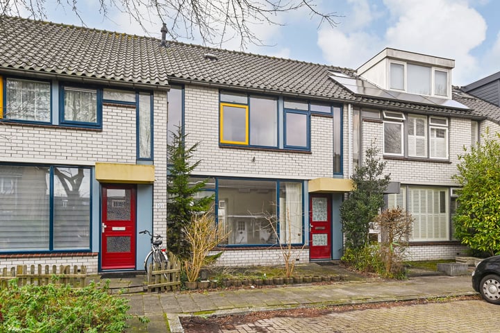 Landluststraat 103 in Gouda foto