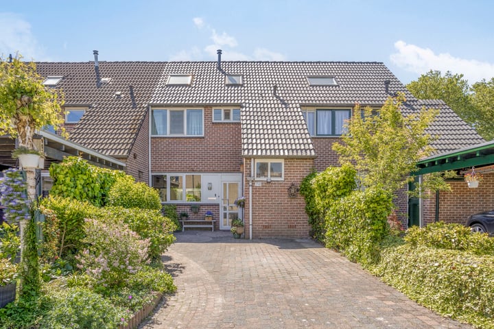 Landmetersveld 718 in Apeldoorn foto