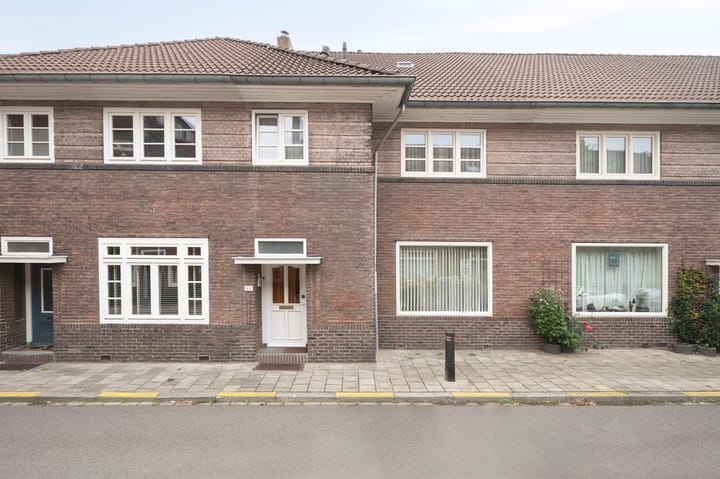 Landweringstraat 12 in Sittard foto