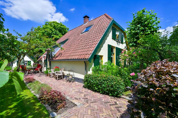 Langbroekerdijk 17 in Driebergen-Rijsenburg foto