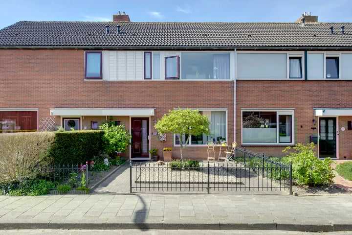 Foto van woning Lange Akker 3, Uithuizermeeden