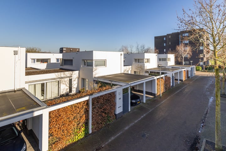 Lange Akker 77 in Teteringen foto