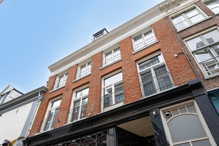 Lange Bisschopstraat 9A in Deventer foto