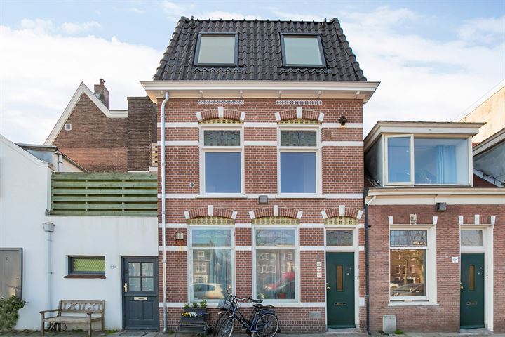 Lange Herenvest 104C-1 in Haarlem foto