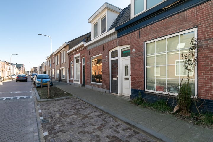Lange Nieuwstraat 118 in Tilburg foto
