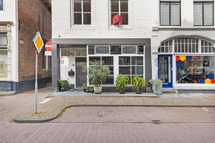 Lange Noordstraat 25 in Middelburg foto