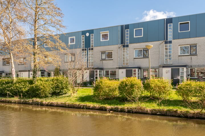 Lange Sloot 49 in Velserbroek foto