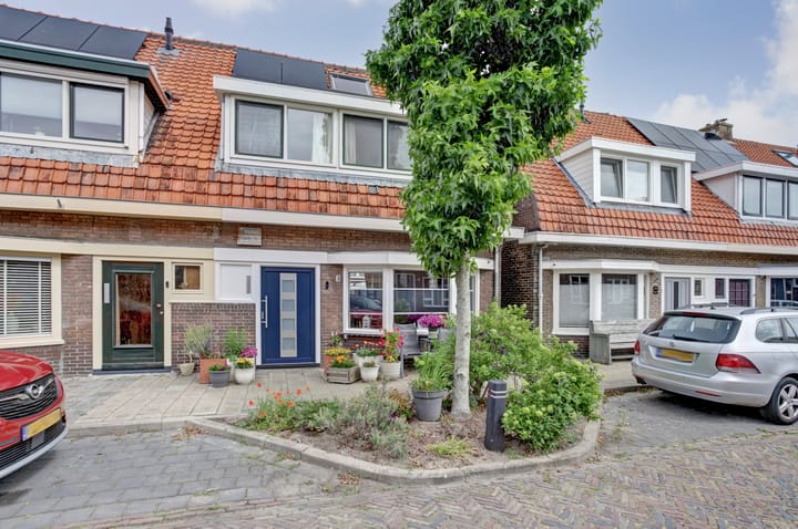 Lange Tuinstraat 16 in Enkhuizen foto