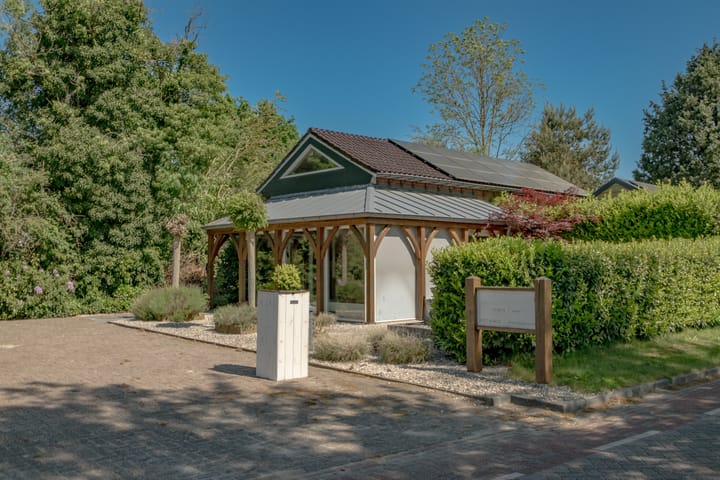 Langedijk 1 in Koekange foto