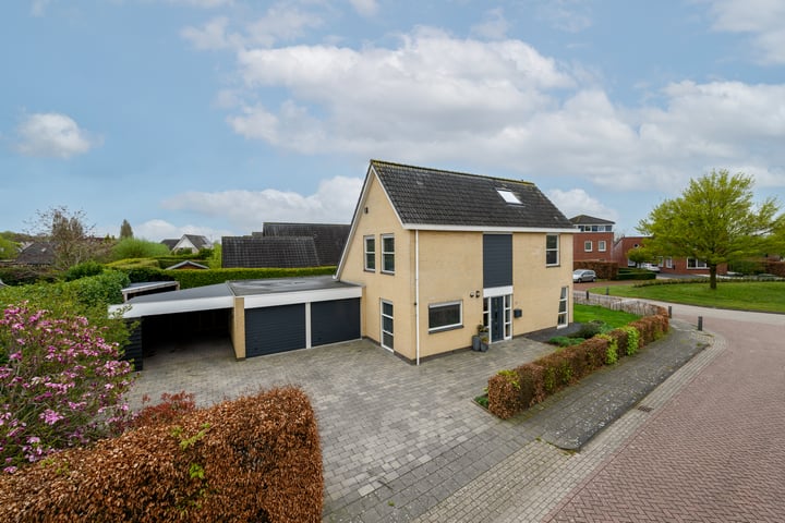 Langekamp 12 in Oosterwolde foto